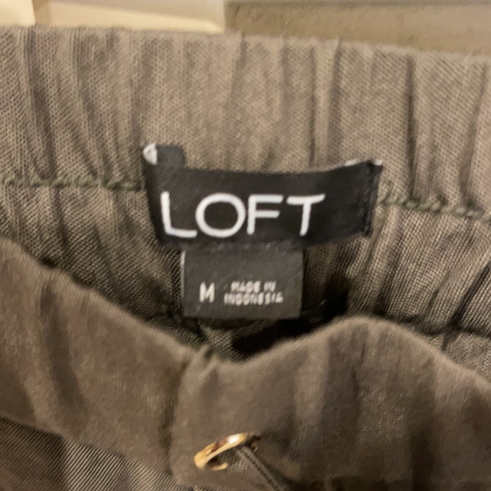 Loft Olive Drawstring Pants - Size Medium - image 3